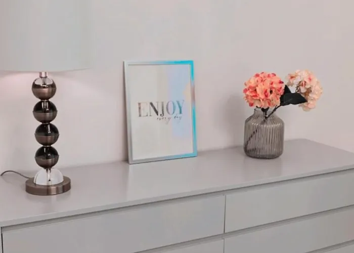 Luxrem-De 3 Apartments דירה