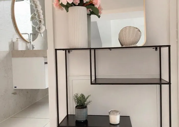 Luxrem-De 3 Apartments